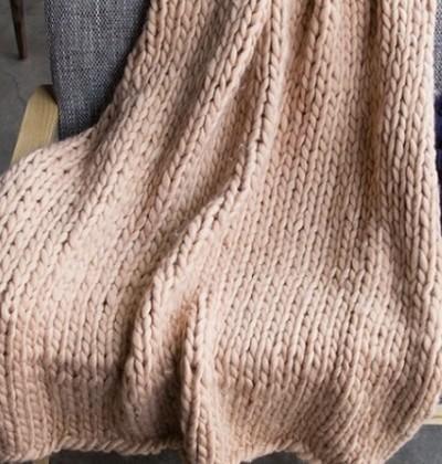 Hygge Chunky Knit Throw Blanket