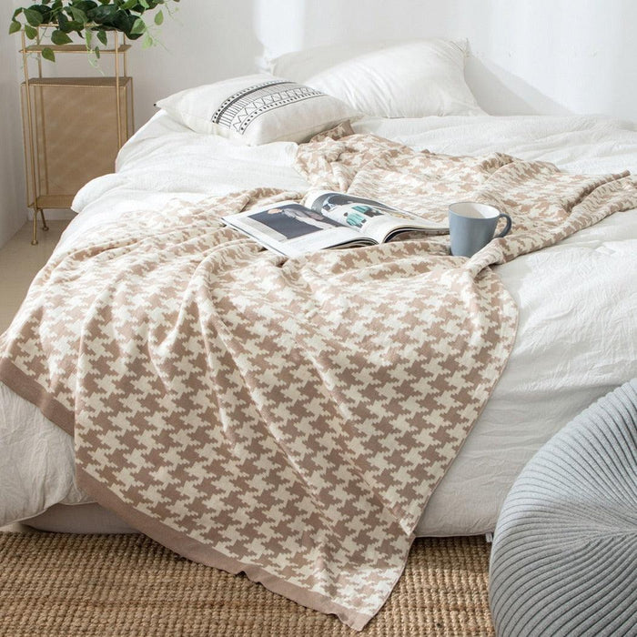 Houndstooth Throw Blanket